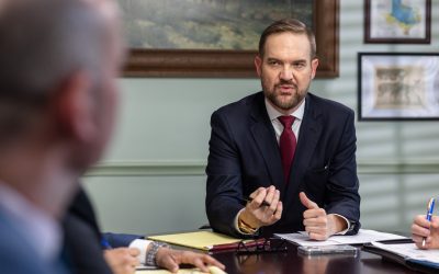 Can The Law Offices of Colby Lewis Handle Large-Scale, High-Value Disputes?
